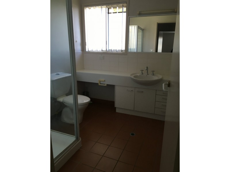 Unit 4/3 Central Lane, Gladstone QLD 4680