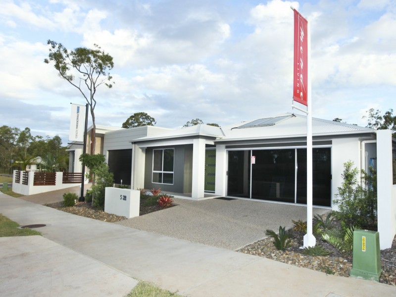 5 Sundowner Road, Clinton QLD 4680