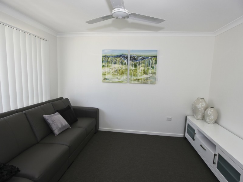 5 Sundowner Road, Clinton QLD 4680