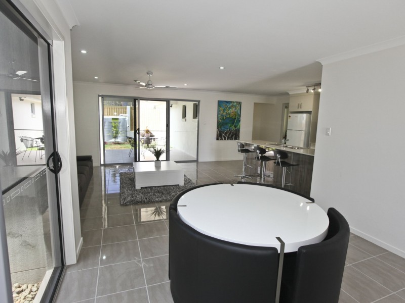 5 Sundowner Road, Clinton QLD 4680