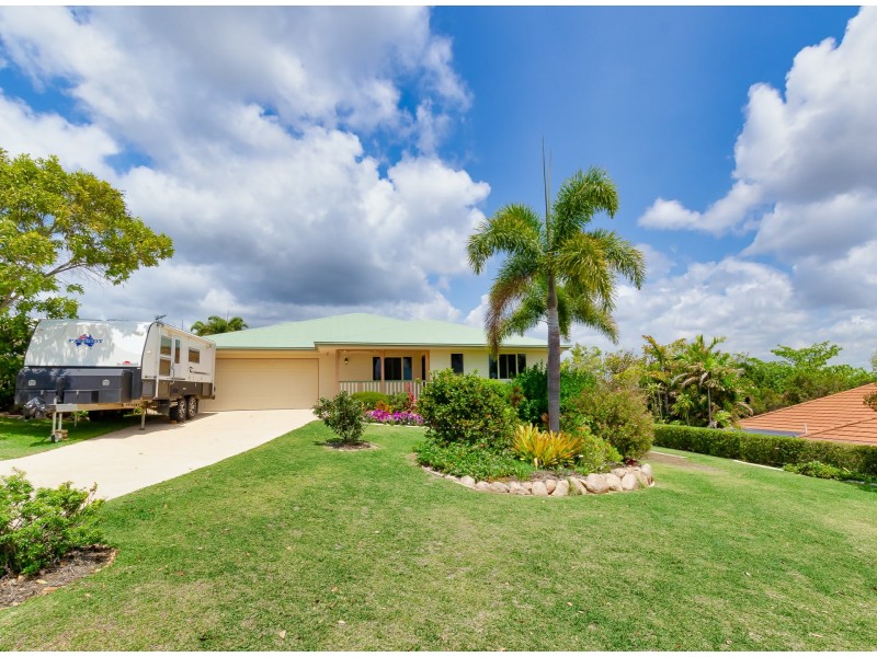 12 Sandringham Close, Telina QLD 4680