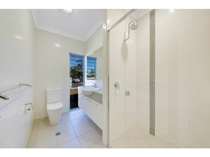 14 Eucalyptus Place, Kirkwood QLD 4680