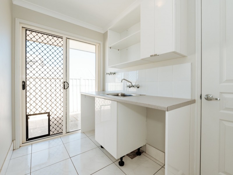 92 Sharyn Drive, New Auckland QLD 4680
