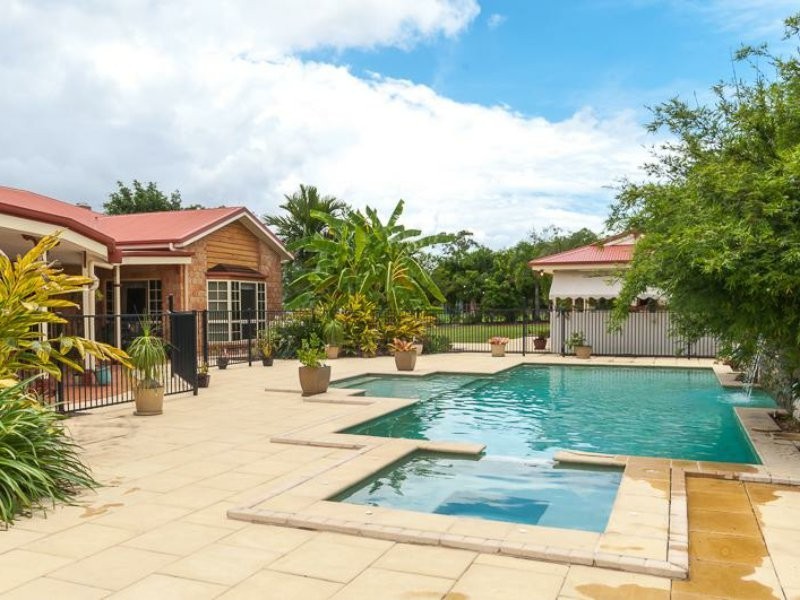 14 Parksville Drive, New Auckland QLD 4680