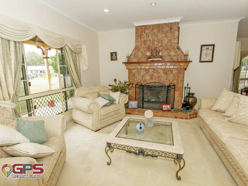 14 Parksville Drive, New Auckland QLD 4680