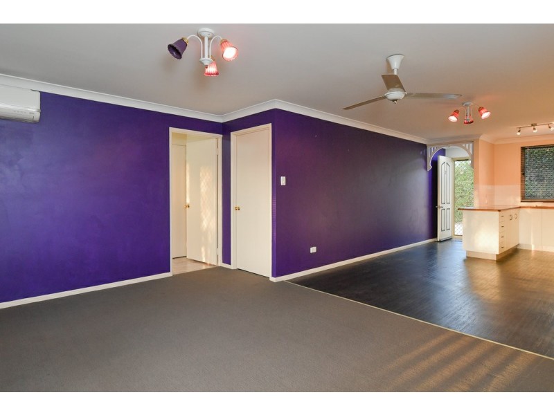 Unit 2/21 Shaw Street, New Auckland QLD 4680