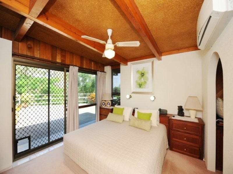 30 Pine Avenue, West Gladstone QLD 4680