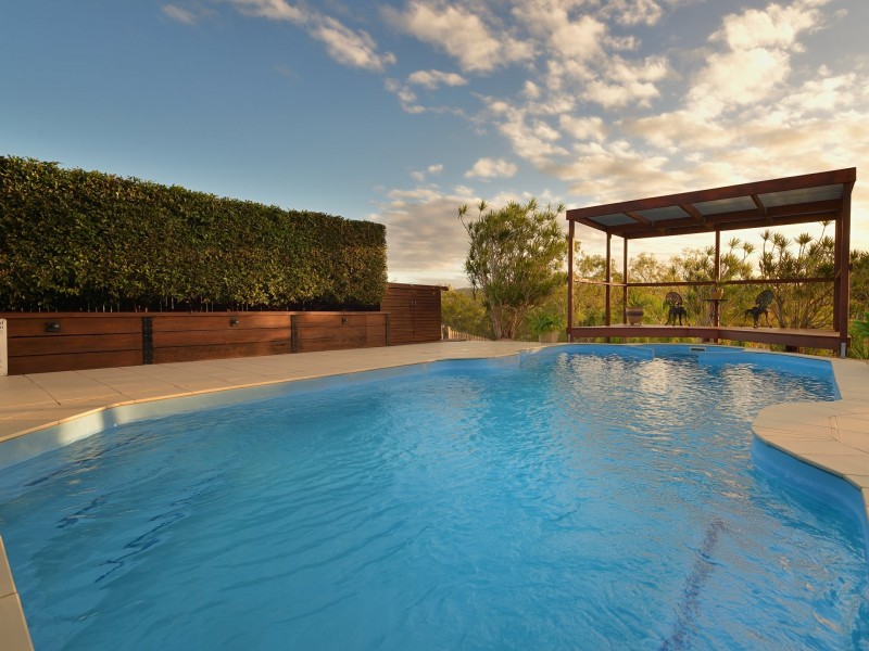 15 Parsloe Street, Telina QLD 4680