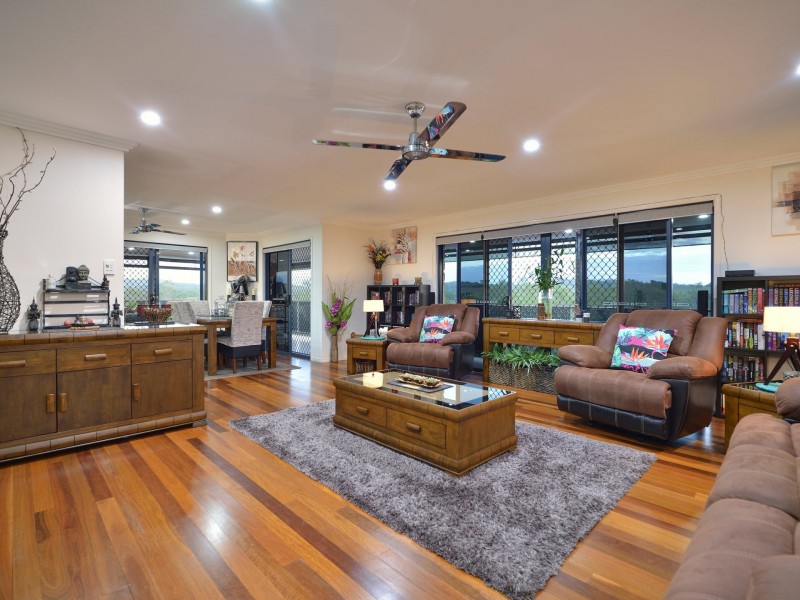 15 Parsloe Street, Telina QLD 4680