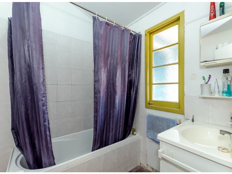 74 Lord Street, Gladstone QLD 4680