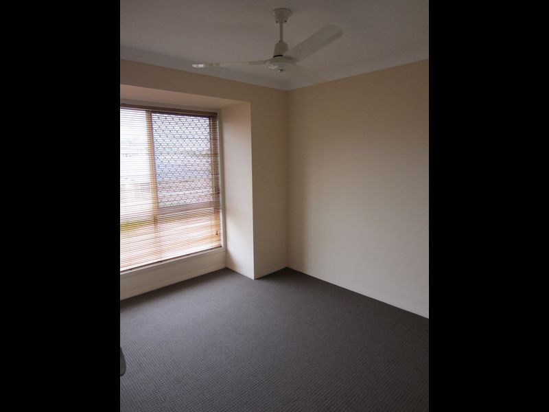37 Liriope Drive, Kirkwood QLD 4680