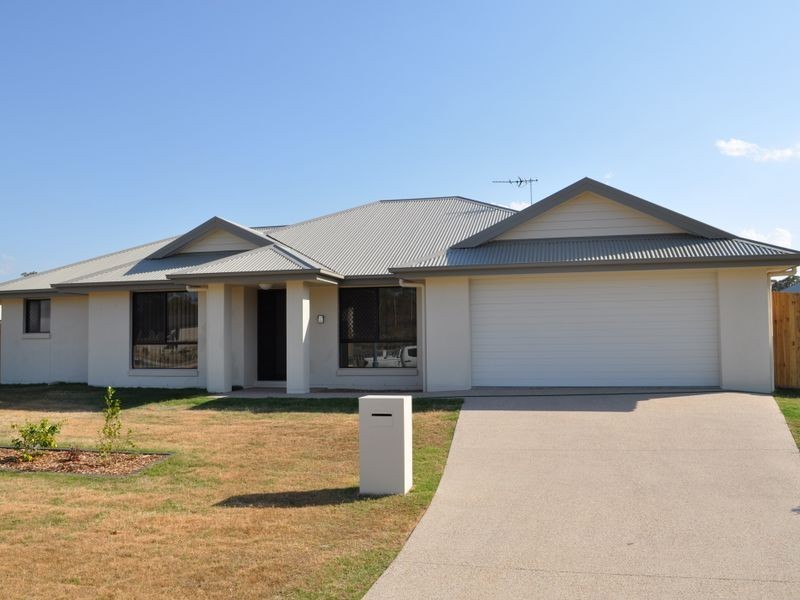 31 Seagull Boulevard, Kirkwood QLD 4680