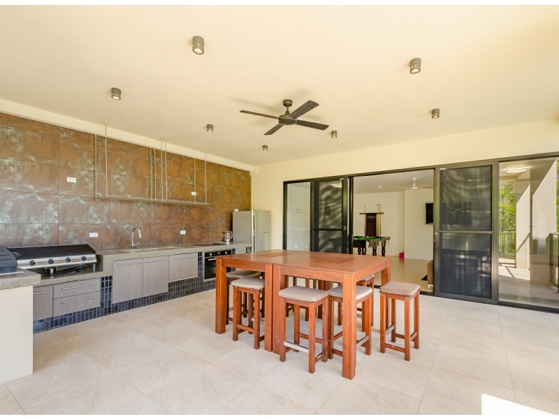 8 Mallard Court, South Gladstone QLD 4680