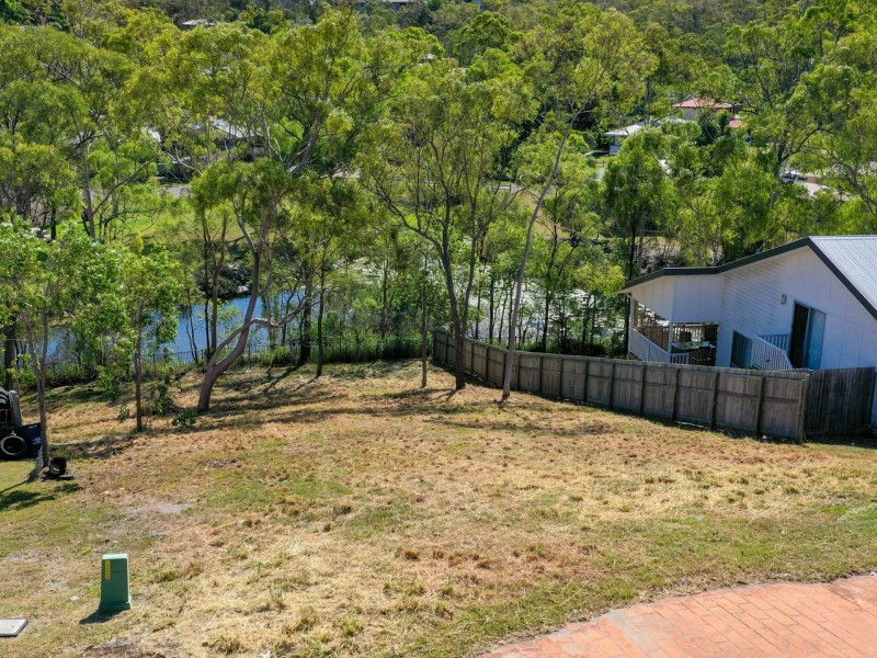 11 Ouston Place, South Gladstone QLD 4680