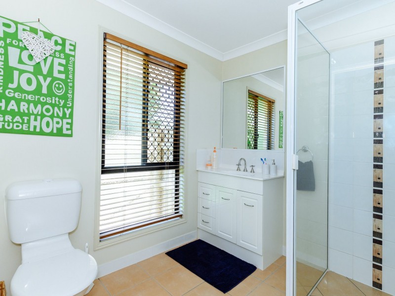 21 Wicks Street, New Auckland QLD 4680