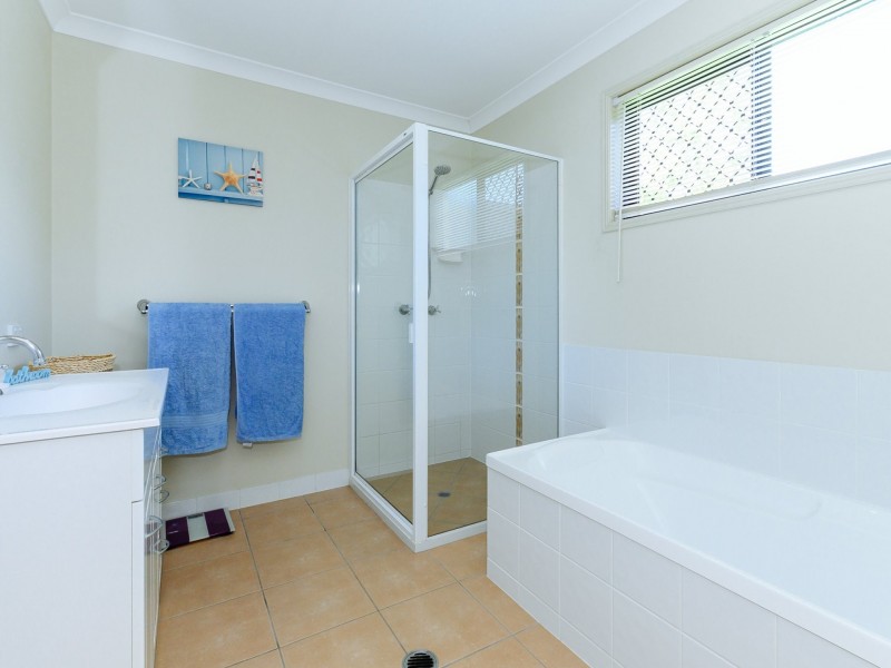 21 Wicks Street, New Auckland QLD 4680