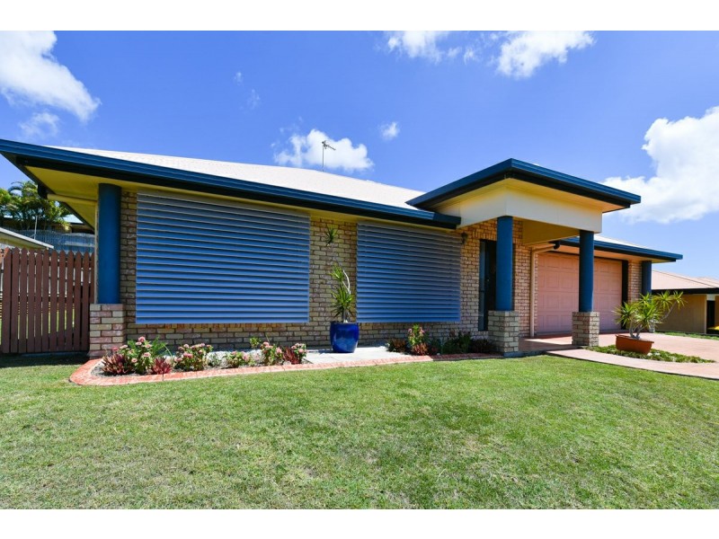 40 Emmadale Drive, New Auckland QLD 4680