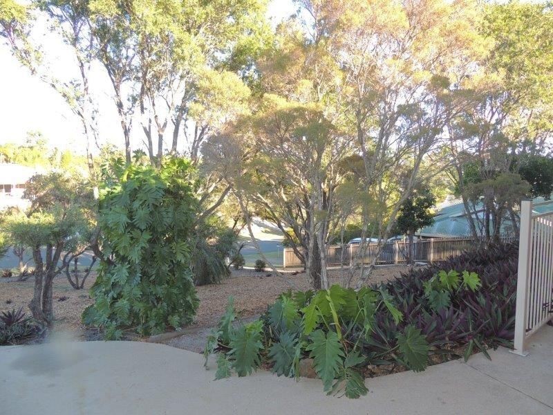 7 Leanne Close, New Auckland QLD 4680