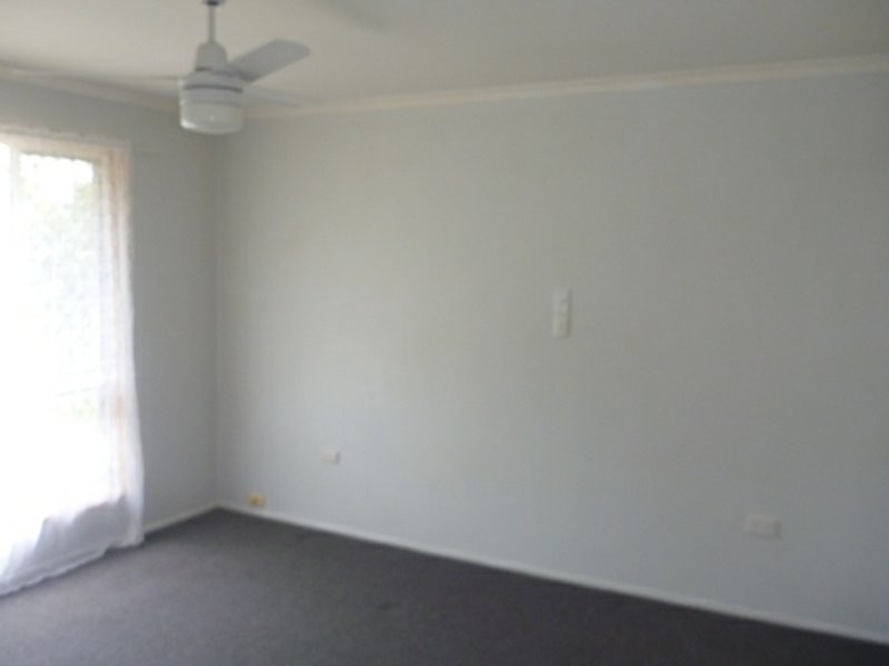 4 Berringa Close, West Gladstone QLD 4680