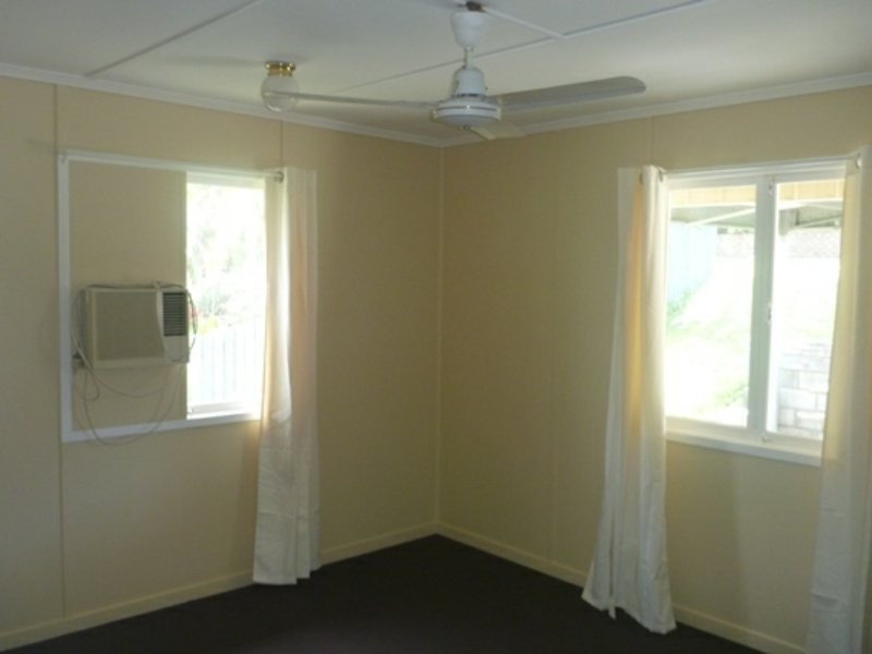 29 Coase Street, West Gladstone QLD 4680