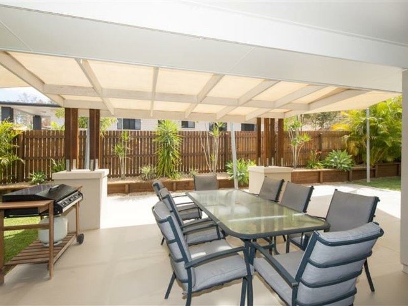 23 Southern Cross Close, Telina QLD 4680