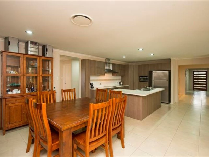 23 Southern Cross Close, Telina QLD 4680