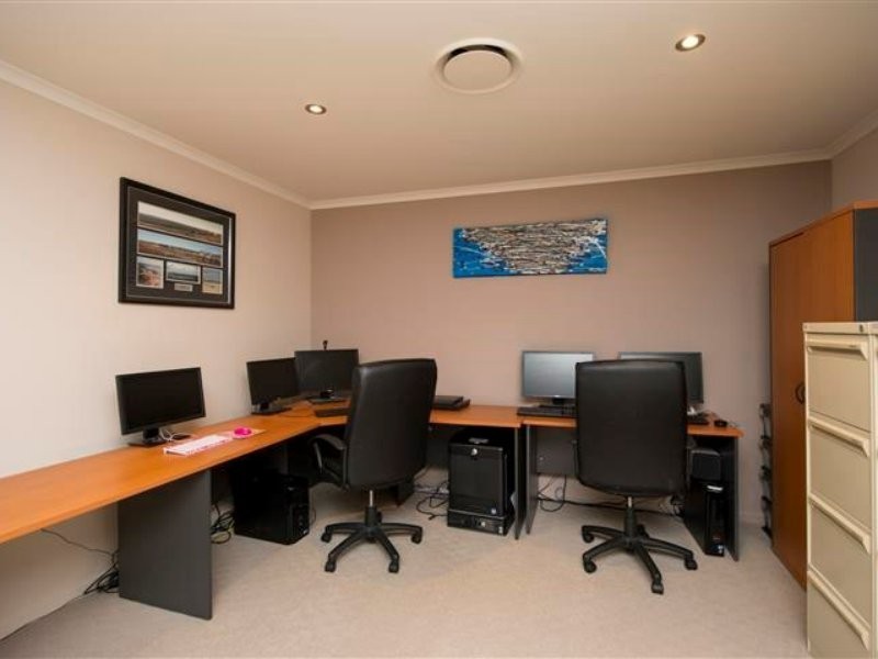 23 Southern Cross Close, Telina QLD 4680