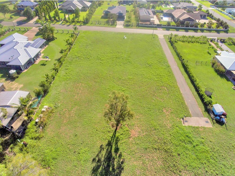 45 Parksville Drive, New Auckland QLD 4680