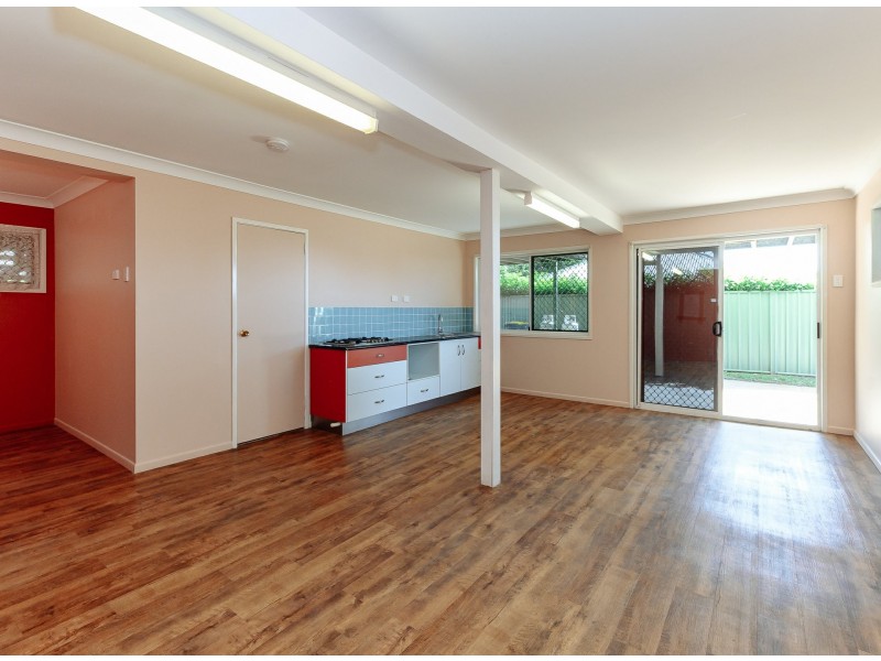 3 Amelia Street, West Gladstone QLD 4680