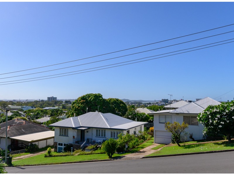 3 Amelia Street, West Gladstone QLD 4680