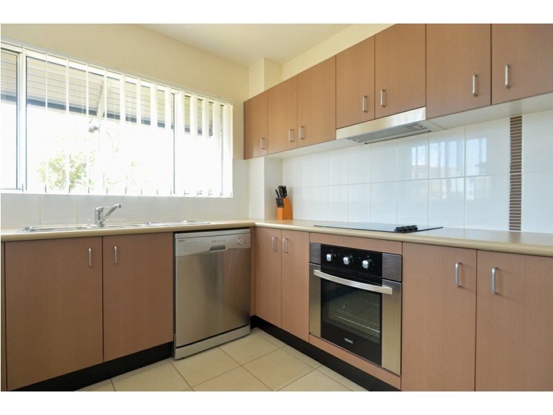 15/47 Barney Street, Barney Point QLD 4680