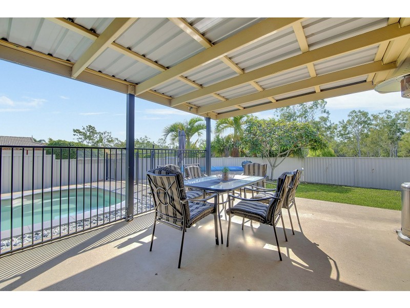 1 Ashbrook Court, New Auckland QLD 4680