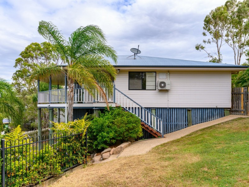 4 Neluna Rise, Sun Valley QLD 4680