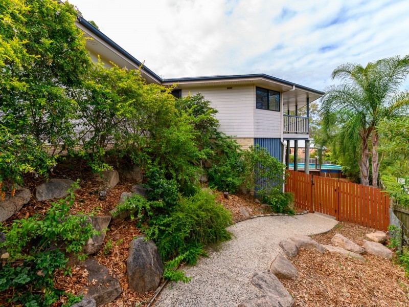 4 Neluna Rise, Sun Valley QLD 4680