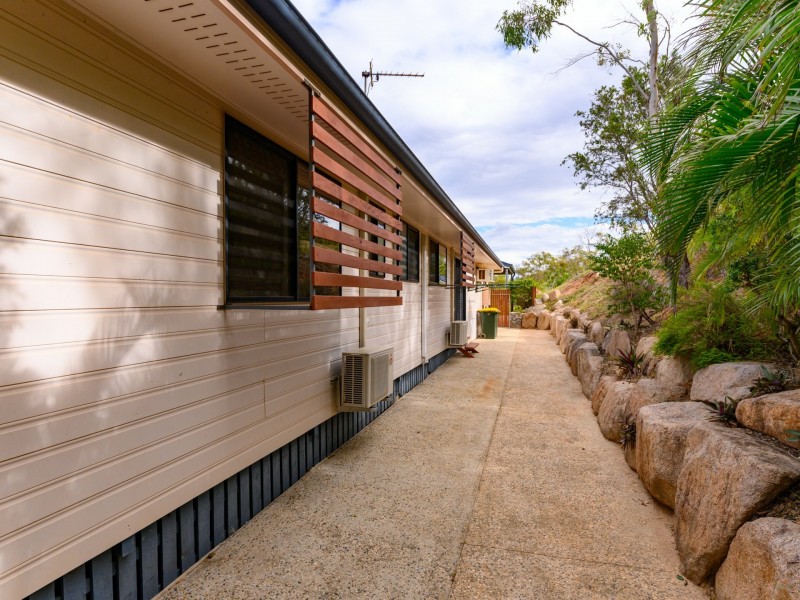 4 Neluna Rise, Sun Valley QLD 4680