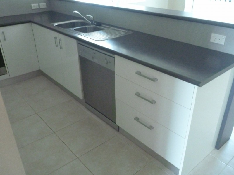 Unit 9/25 Roberts Street, South Gladstone QLD 4680