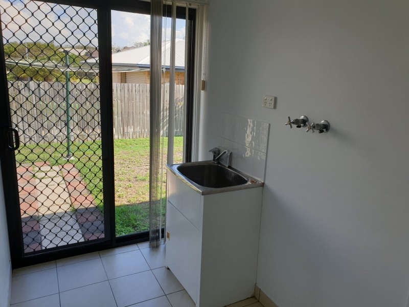 8 Beezley Street, Glen Eden QLD 4680