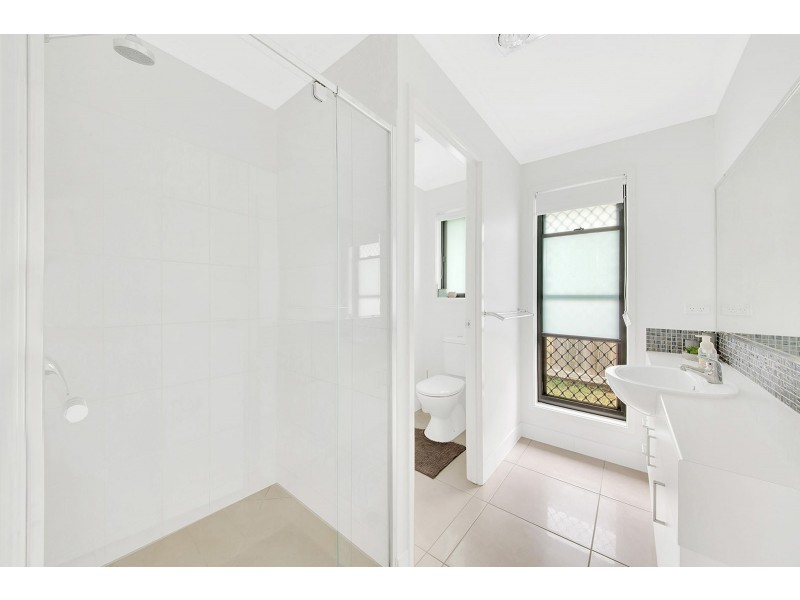 22 Petrel Street, Kirkwood QLD 4680