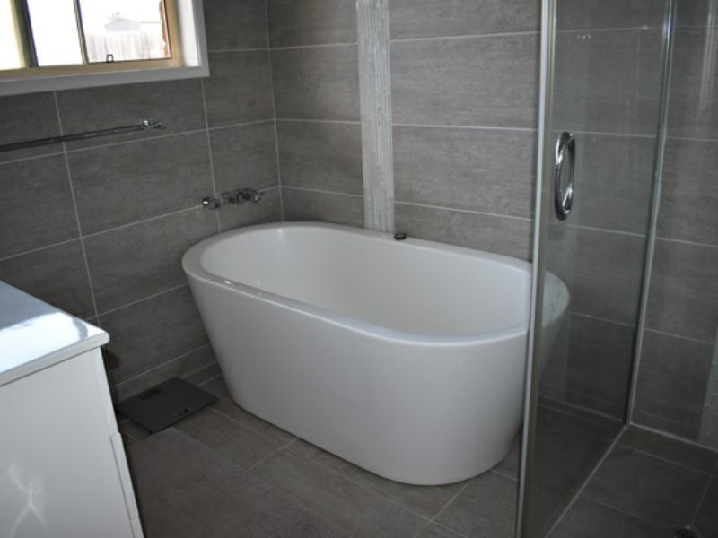 17 Brown Street, Calliope QLD 4680