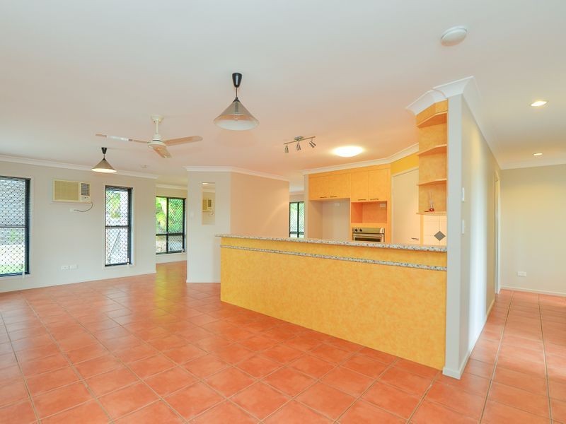 9 Cania Way, Clinton QLD 4680