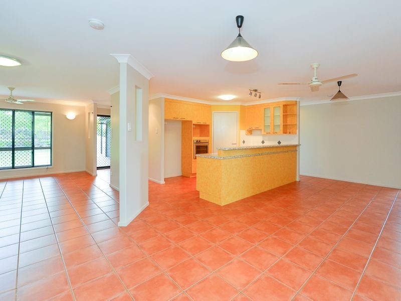 9 Cania Way, Clinton QLD 4680