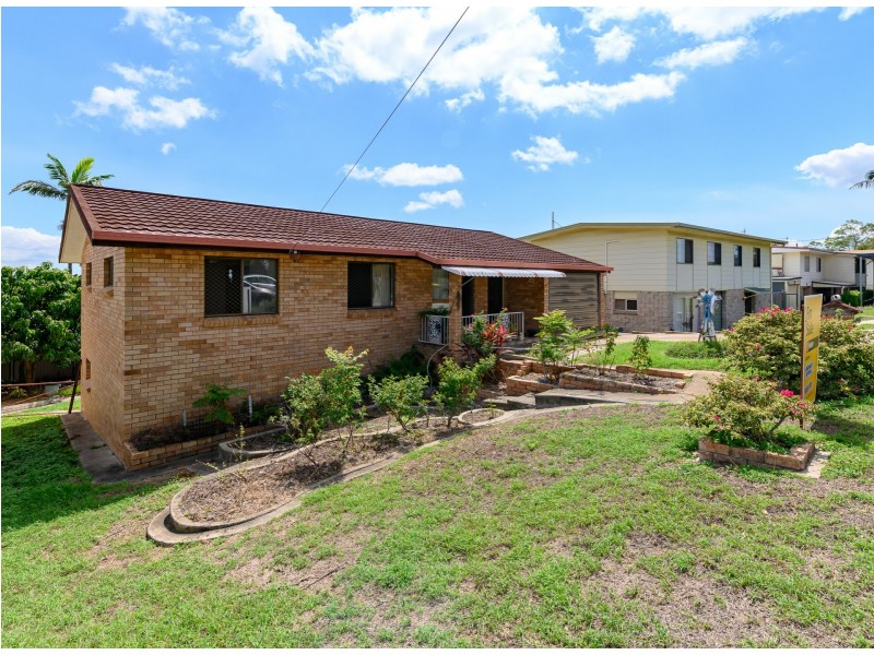 32 Cockatoo Drive, New Auckland QLD 4680