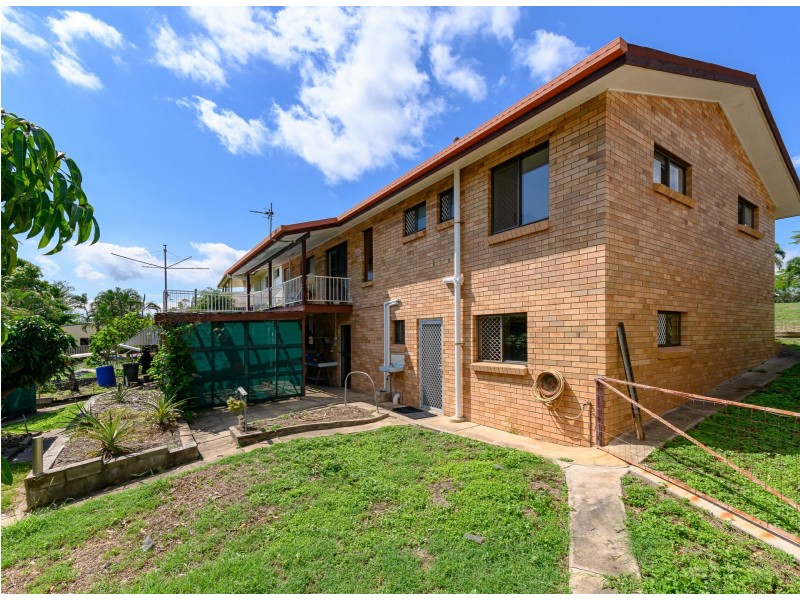 32 Cockatoo Drive, New Auckland QLD 4680