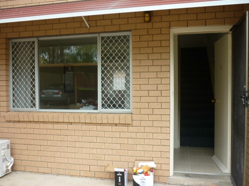 2/9 Cowan Close, South Gladstone QLD 4680