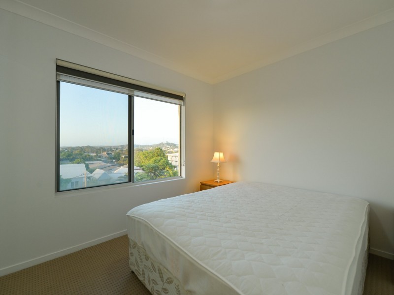 Unit 14/22 Barney Street, Barney Point QLD 4680