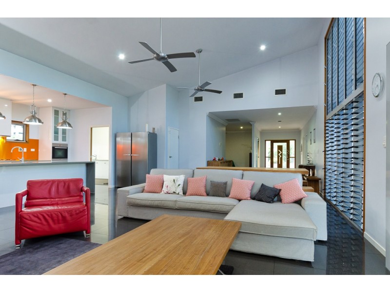 411 Jim Whyte Way, Burua QLD 4680