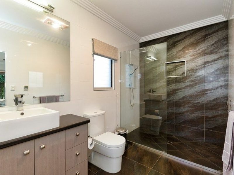411 Jim Whyte Way, Burua QLD 4680