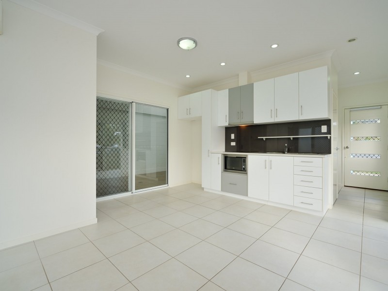 18 Harmony Drive, Clinton QLD 4680