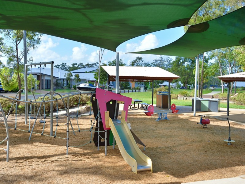 18 Harmony Drive, Clinton QLD 4680