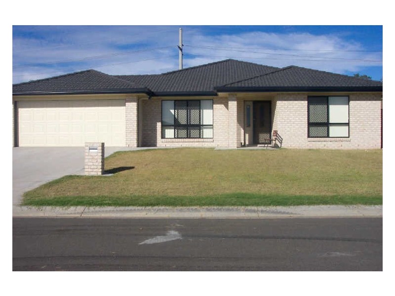 13 Saxonvale Court, New Auckland QLD 4680